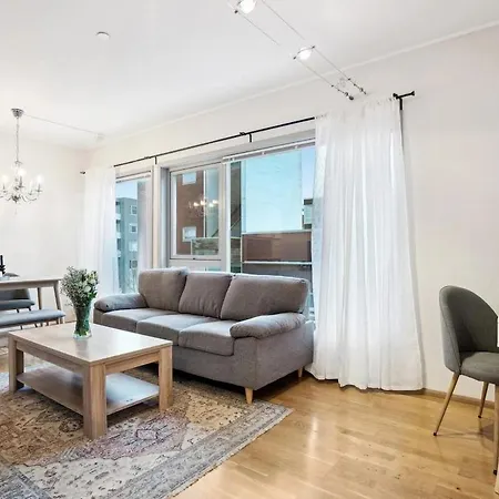 Sentral Leilighet, 2 Soverom, Opptil 5 Personer Tromso Exterior photo